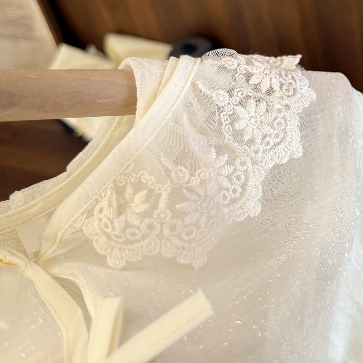 Chaqueta Ligera con Capucha pa - Baby Clothing High End reseña y precio